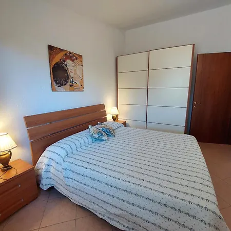 Abba Urci 아파트호텔 테르테니아