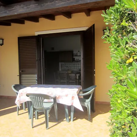 Abba Urci 아파트호텔 테르테니아