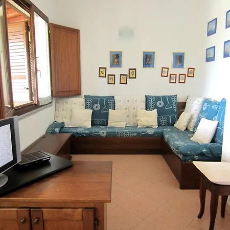 Abba Urci 아파트호텔 테르테니아