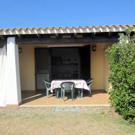 Abba Urci アパートホテル