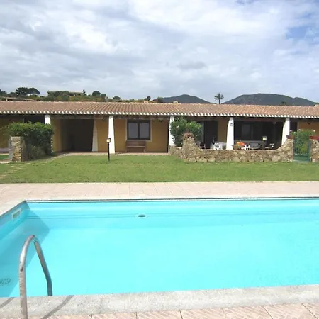 Abba Urci アパートホテル Tertenìa